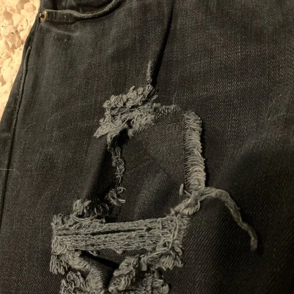 Forever 21 2.1 Women’s Denim Dark Blue Distressed Destroyed Skinny Jeans 28x32 - Picture 11 of 15